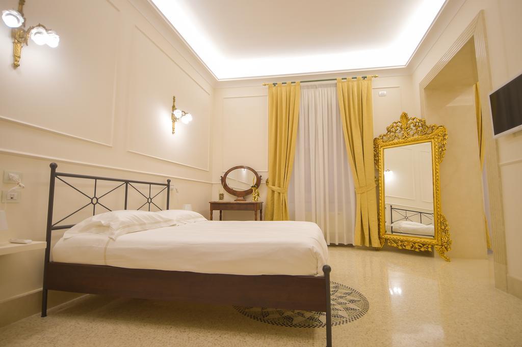 Palazzo Liguori Panzió Cava deʼ Tirreni Kültér fotó
